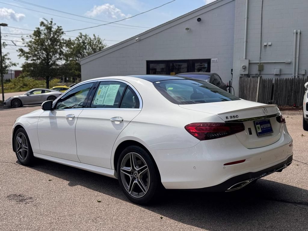 Used 2023 Mercedes-Benz E 350 4MATIC Sedan image 4