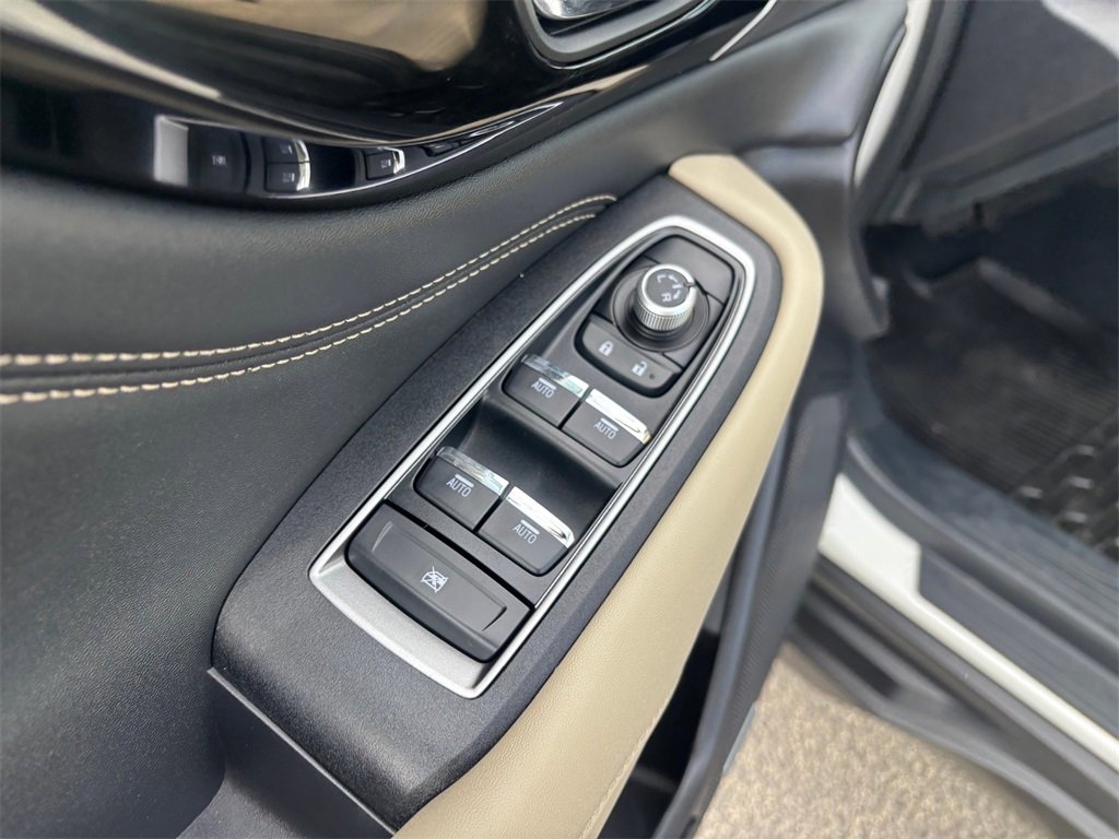 Used 2025 Subaru Outback Limited image 25