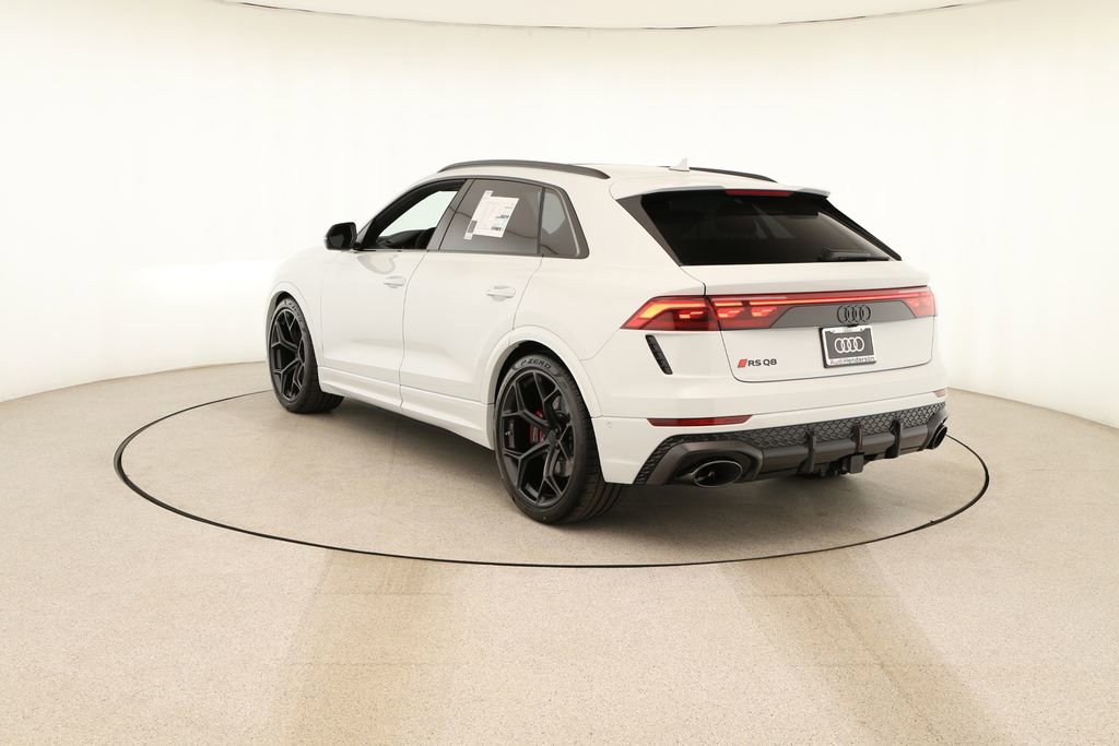New 2026 Audi RS Q8 performance image 4