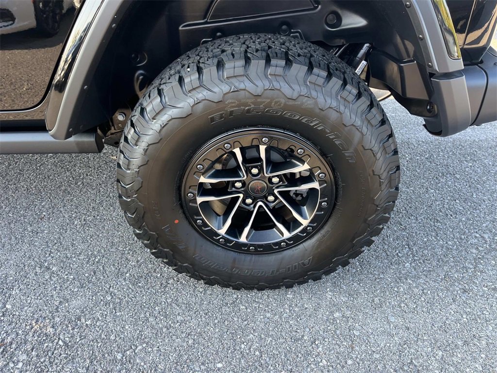 New 2025 Jeep Wrangler Unlimited Rubicon image 11