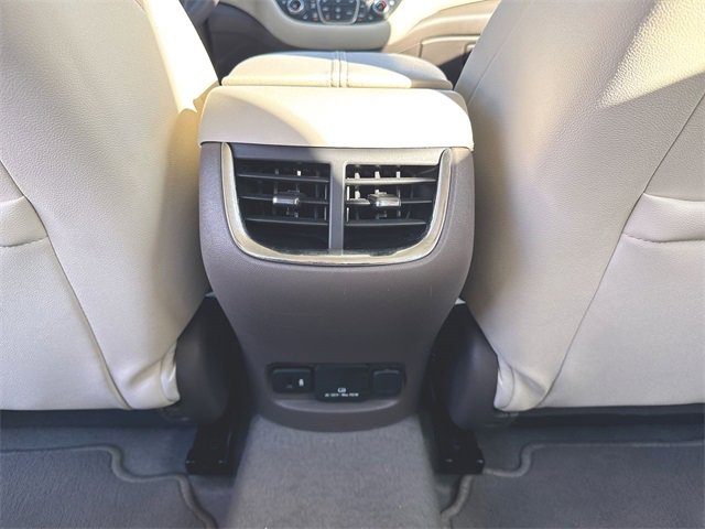 Used 2024 Chevrolet Malibu LT image 21