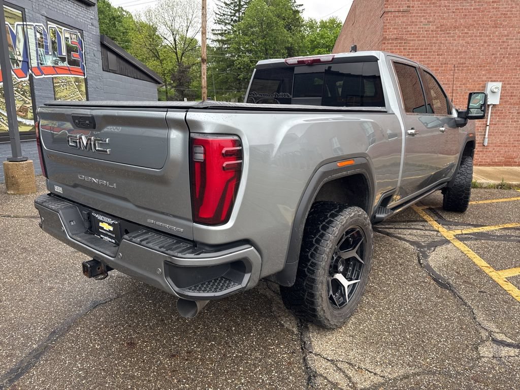 Used 2024 GMC Sierra 2500 Denali Ultimate w/ Snow Plow Prep/Camper Package AWD/4WD image 4