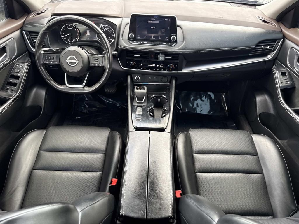 Certified 2023 Nissan Rogue SV w/ SV Premium B Package FWD image 17