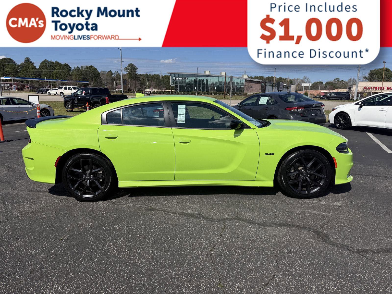 Used 2023 Dodge Charger R/T w/ Blacktop Package image 8