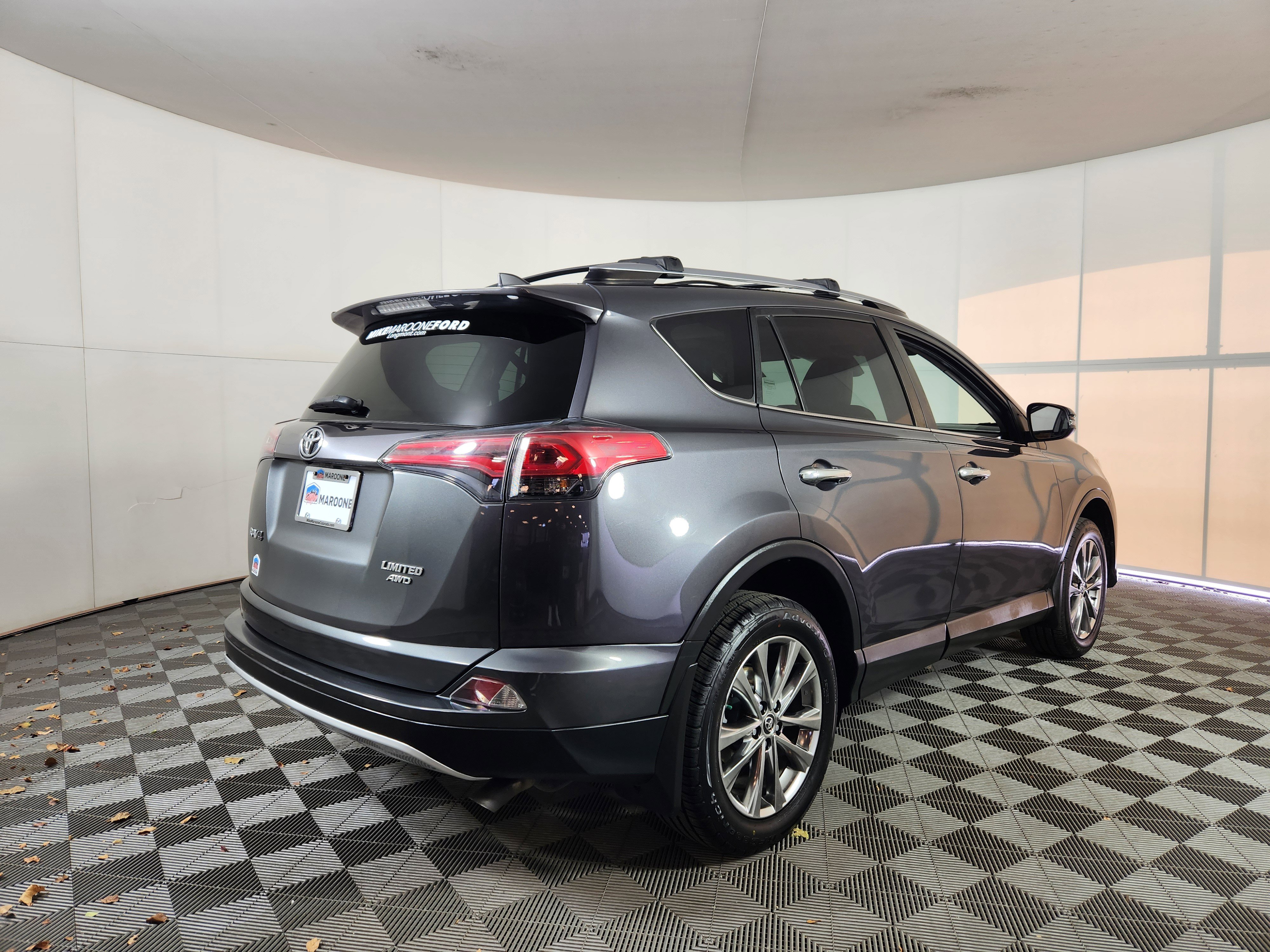 Used 2017 Toyota RAV4 Limited image 7