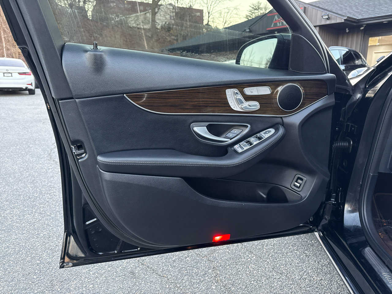 Used 2018 Mercedes-Benz C 300 Sedan image 18