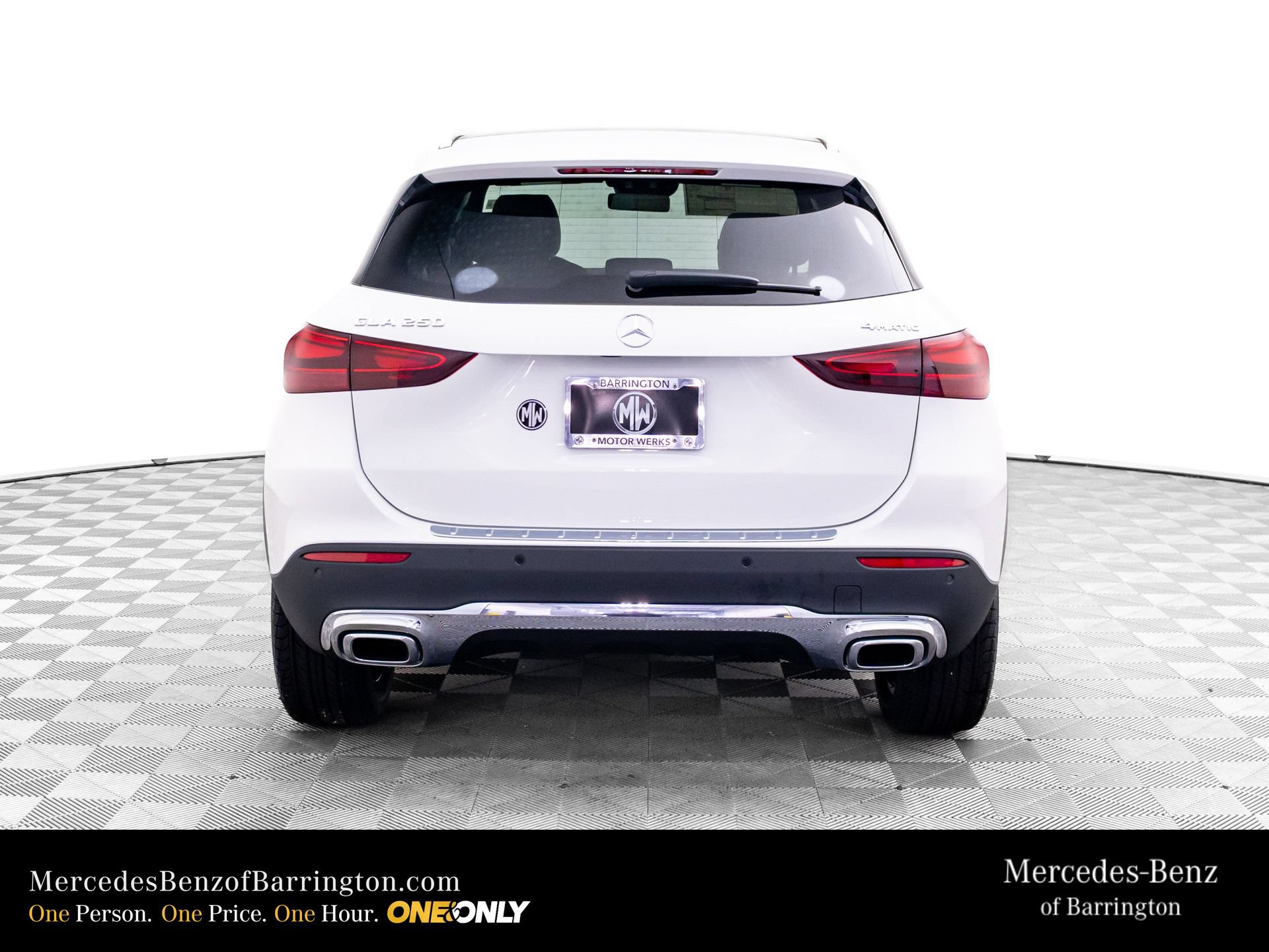 New 2026 Mercedes-Benz GLA 250 4MATIC image 4