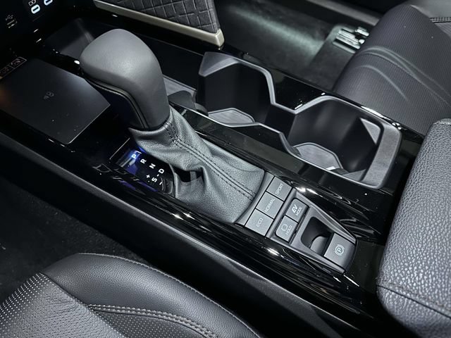 New 2026 Toyota Camry XLE AWD/4WD image 17