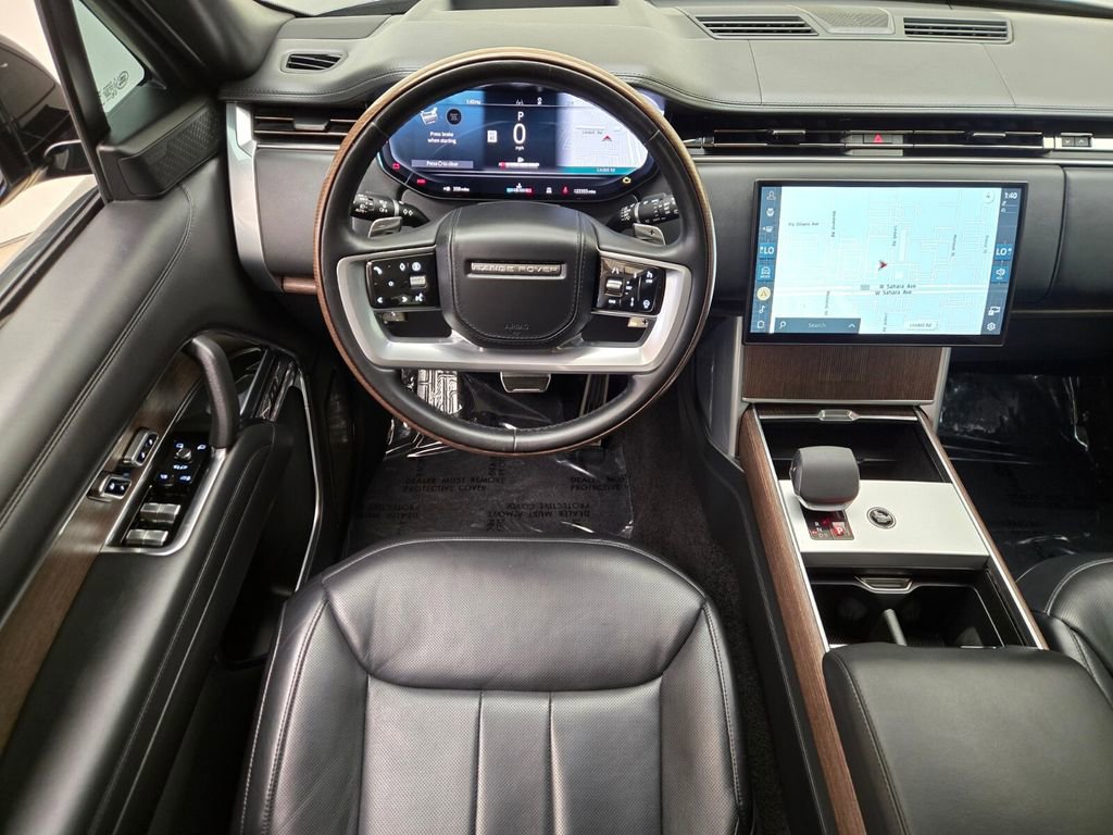 Used 2024 Land Rover Range Rover Long Wheelbase Autobiography AWD/4WD image 19