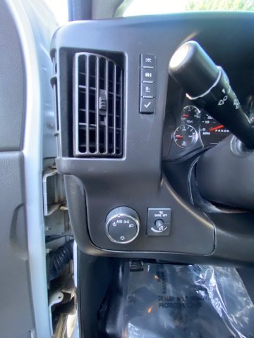 Used 2021 GMC Savana 2500 image 21