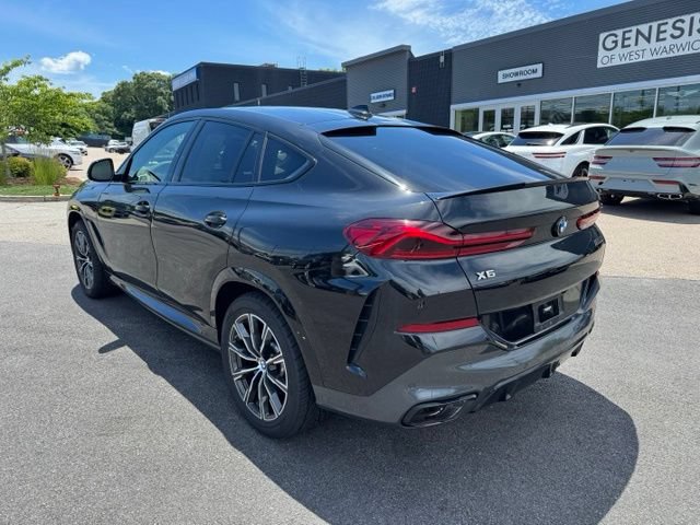 Used 2022 BMW X6 M50i w/ Premium Package AWD/4WD image 7