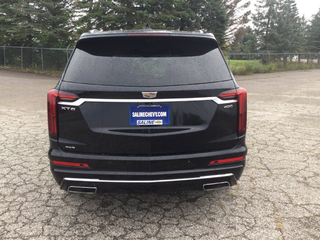 Used 2024 Cadillac XT6 Premium Luxury w/ LPO, Floor Liner Package AWD/4WD image 6
