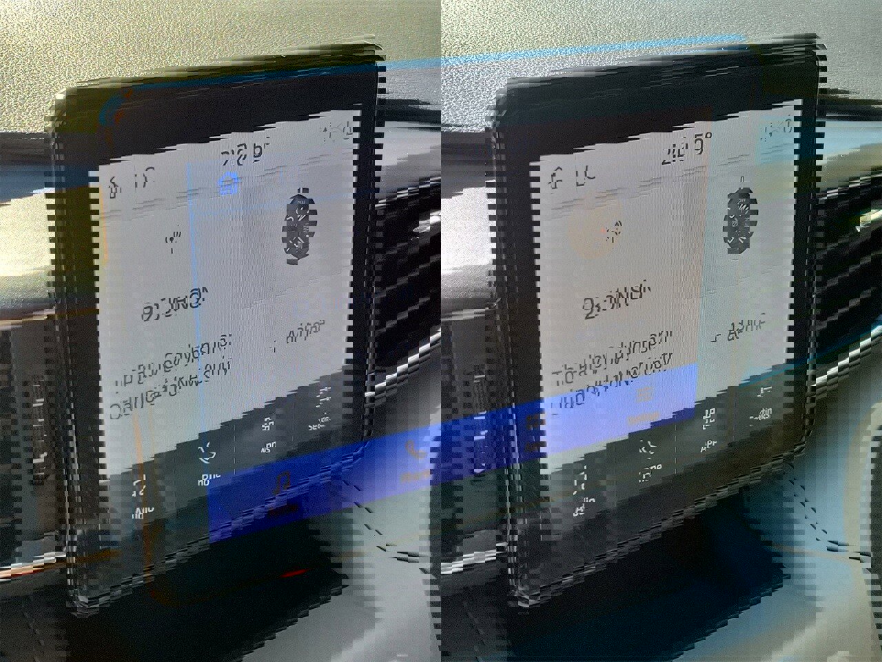 Used 2023 Ford Explorer XLT w/ Equipment Group 202A image 26