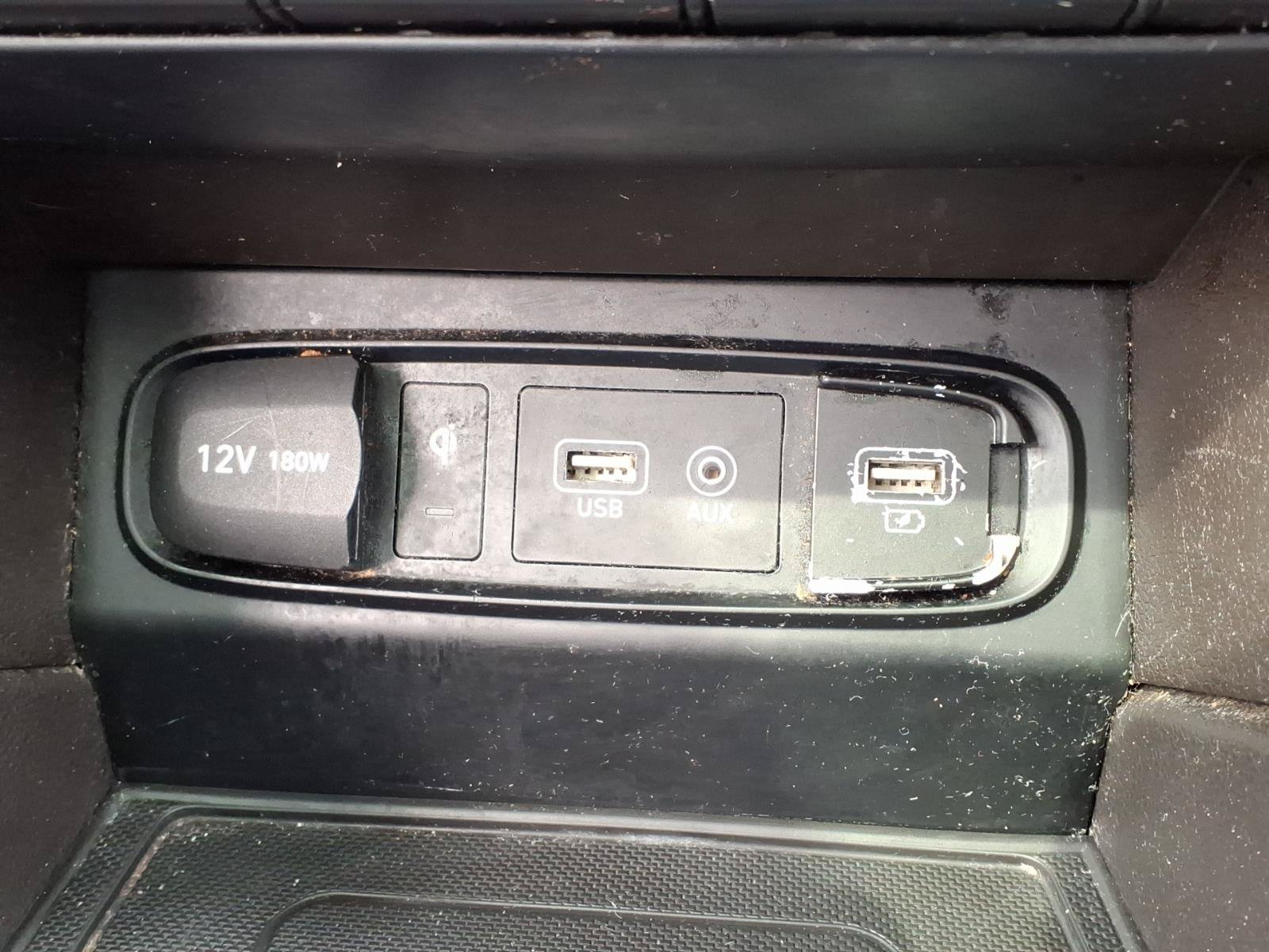 Used 2019 Hyundai Santa Fe AWD image 20