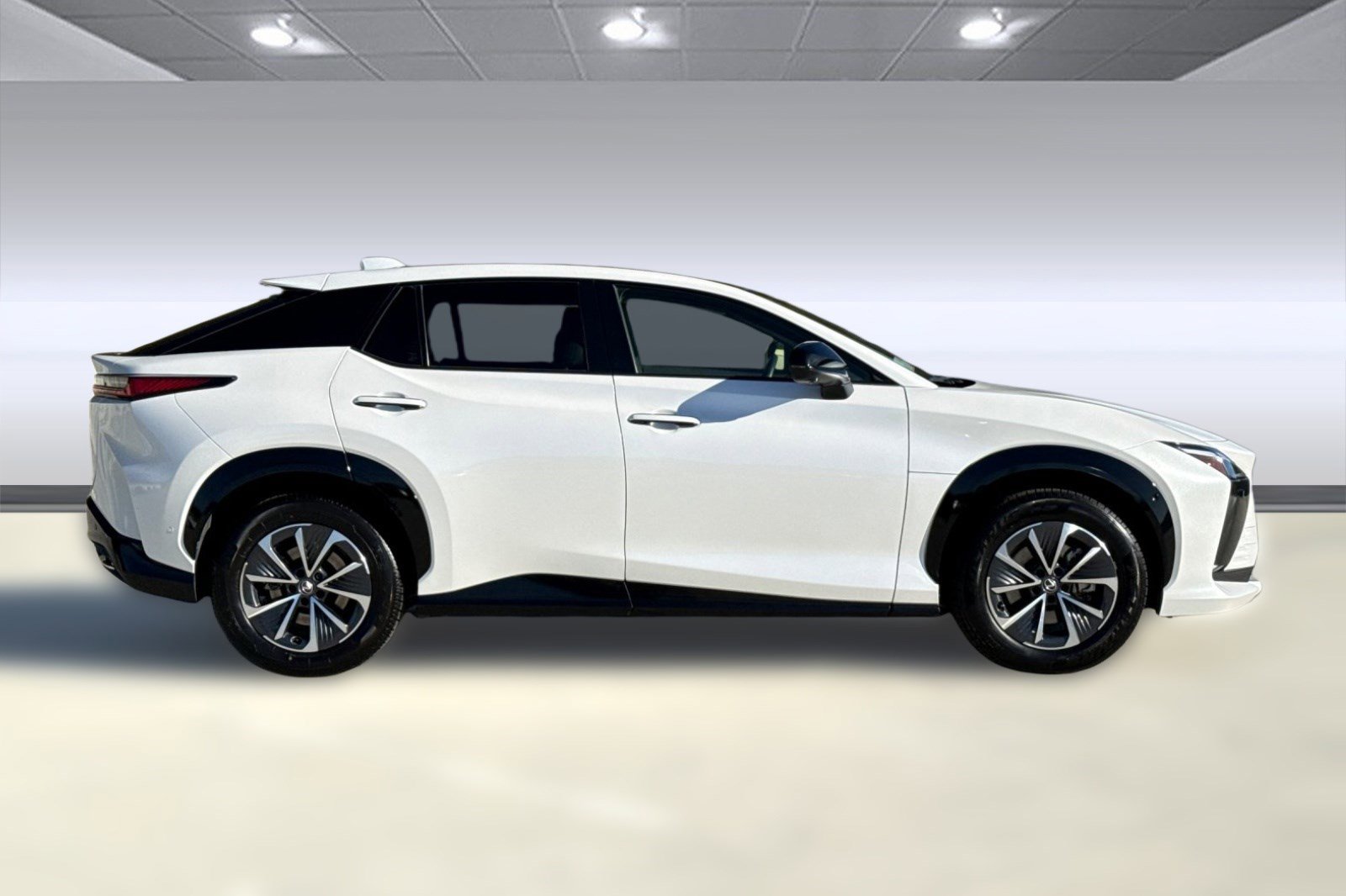 Used 2023 Lexus RZ 450e Premium w/ Technology Package image 8