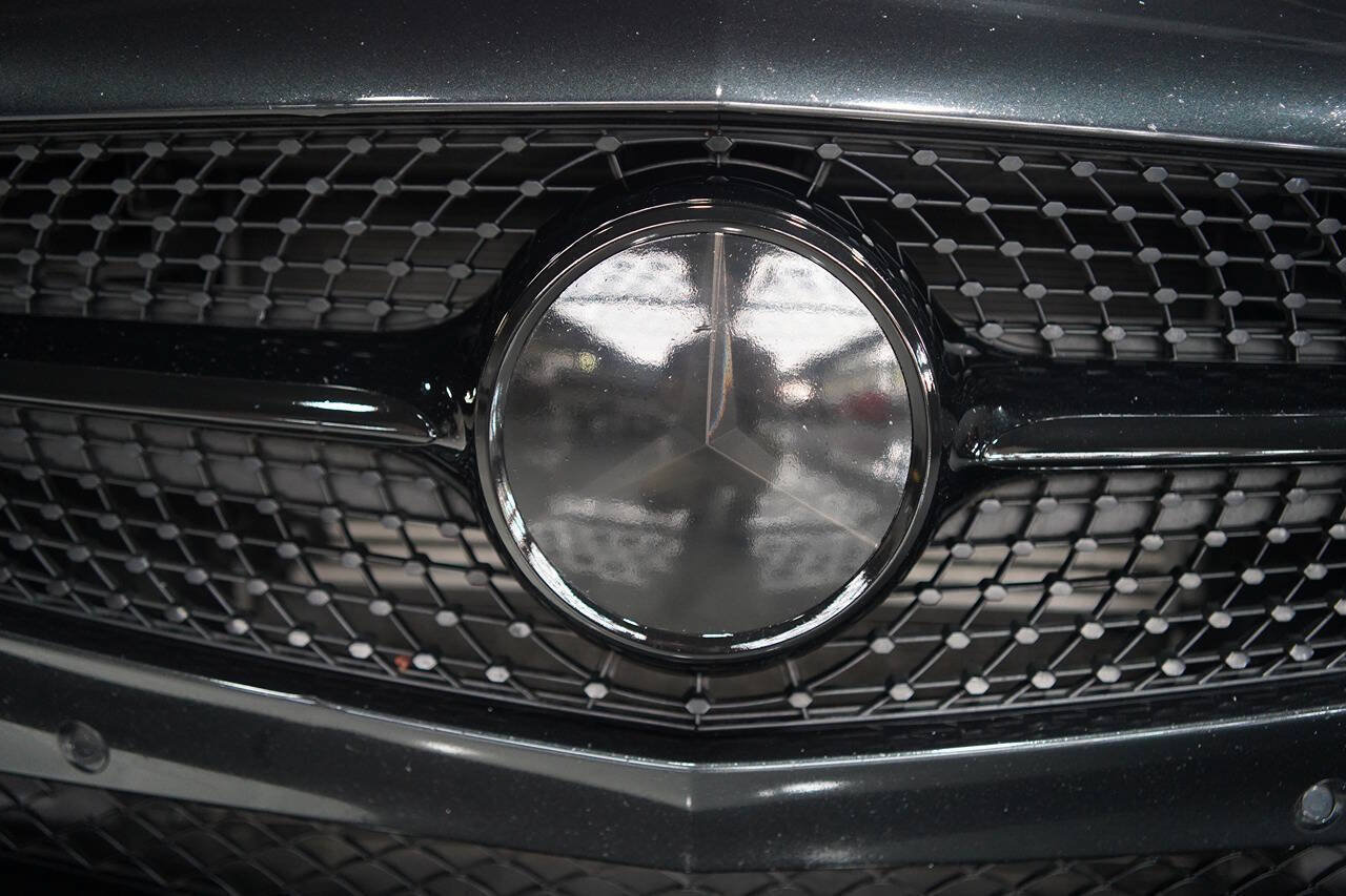 Used 2017 Mercedes-Benz AMG GT Coupe image 18