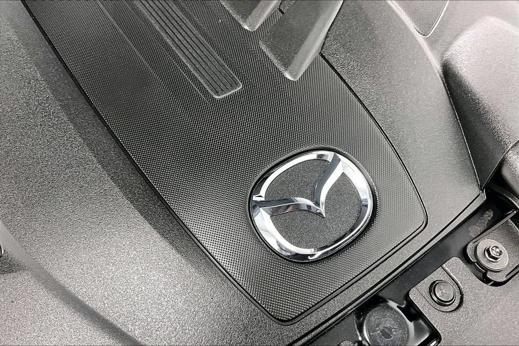 Used 2025 MAZDA CX-70 3.3 Turbo S w/ Premium Package AWD/4WD image 39