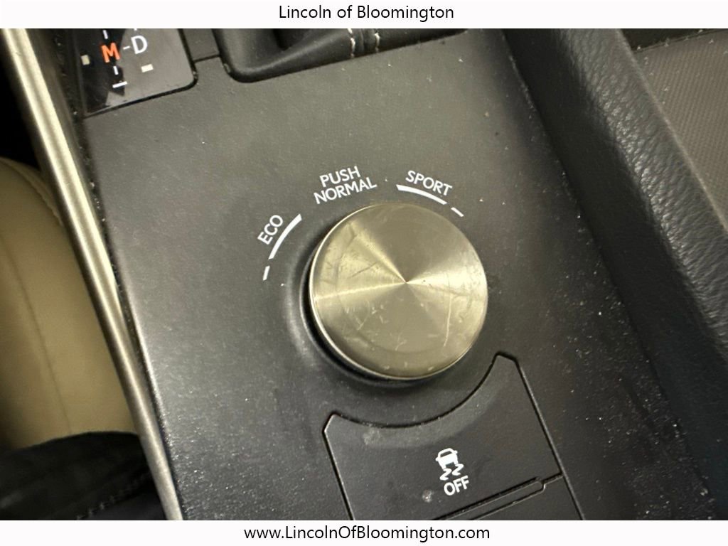 Used 2016 Lexus IS 300 AWD image 41