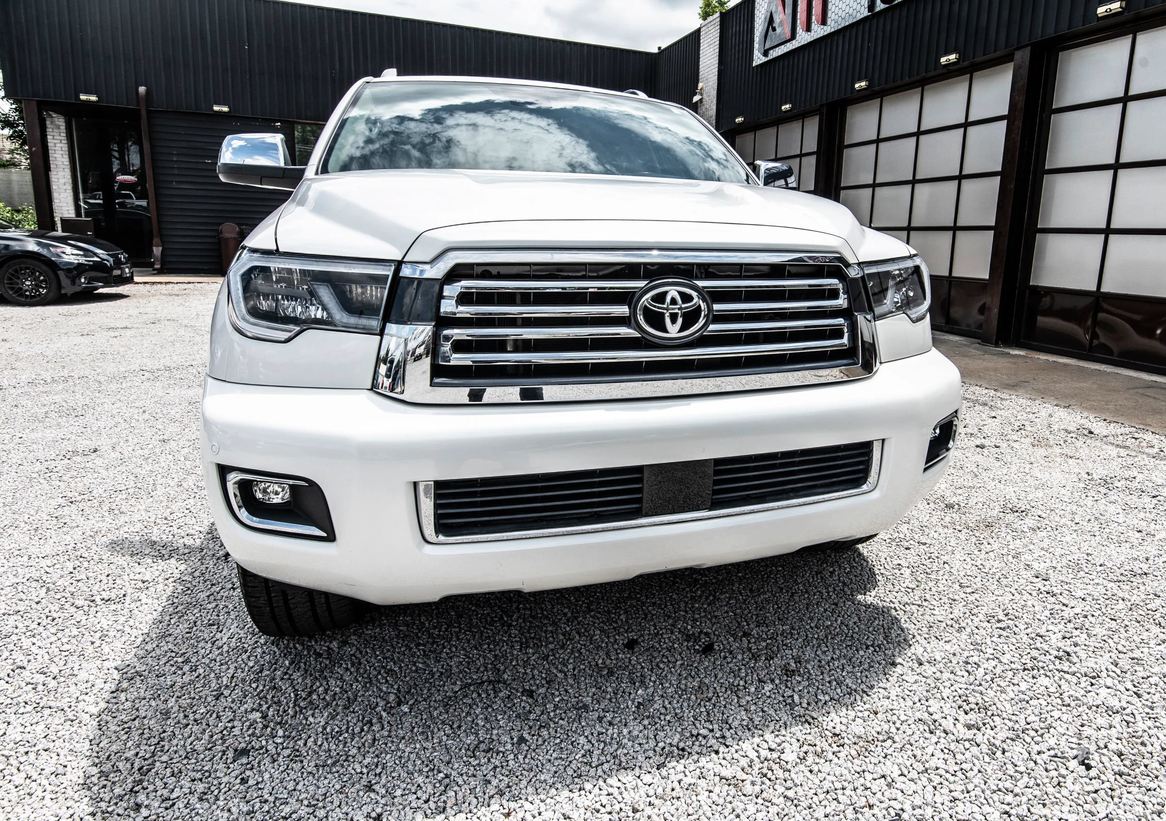 Used 2020 Toyota Sequoia Platinum RWD image 22