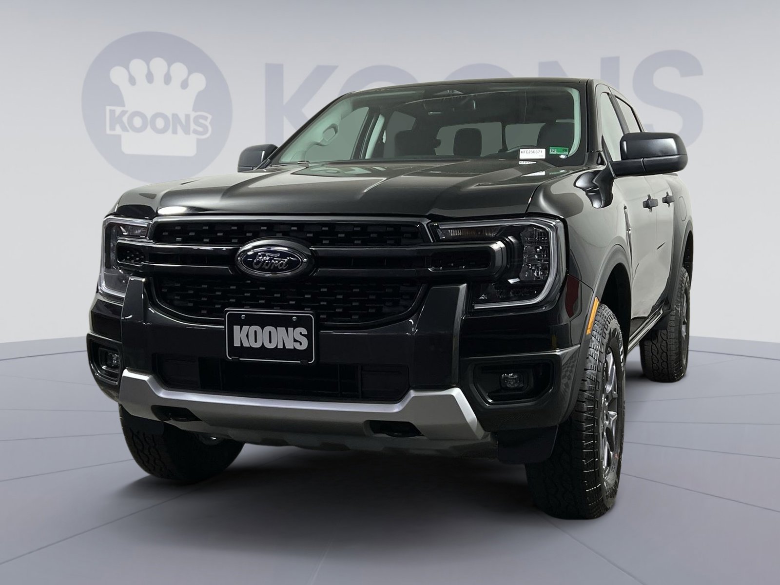 New 2025 Ford Ranger XLT w/ Equipment Group 301A High image 1