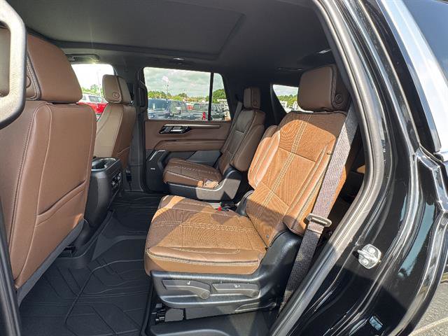 New 2026 Chevrolet Tahoe High Country AWD/4WD image 18