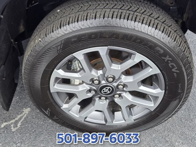 Used 2024 Toyota Tundra Platinum AWD/4WD image 20