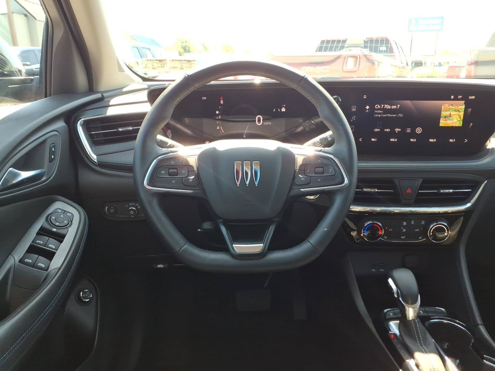 Used 2025 Buick Encore GX Sport Touring w/ Comfort Package FWD image 15