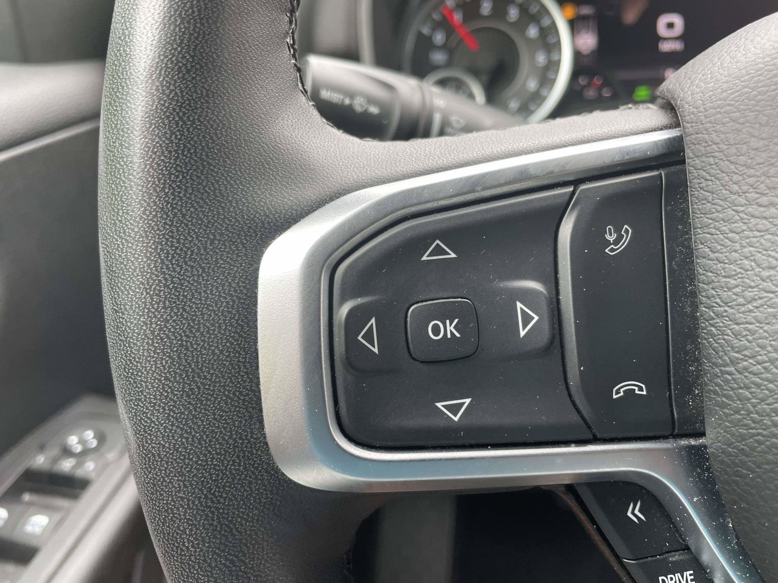 Used 2025 RAM 1500 Big Horn AWD/4WD image 22