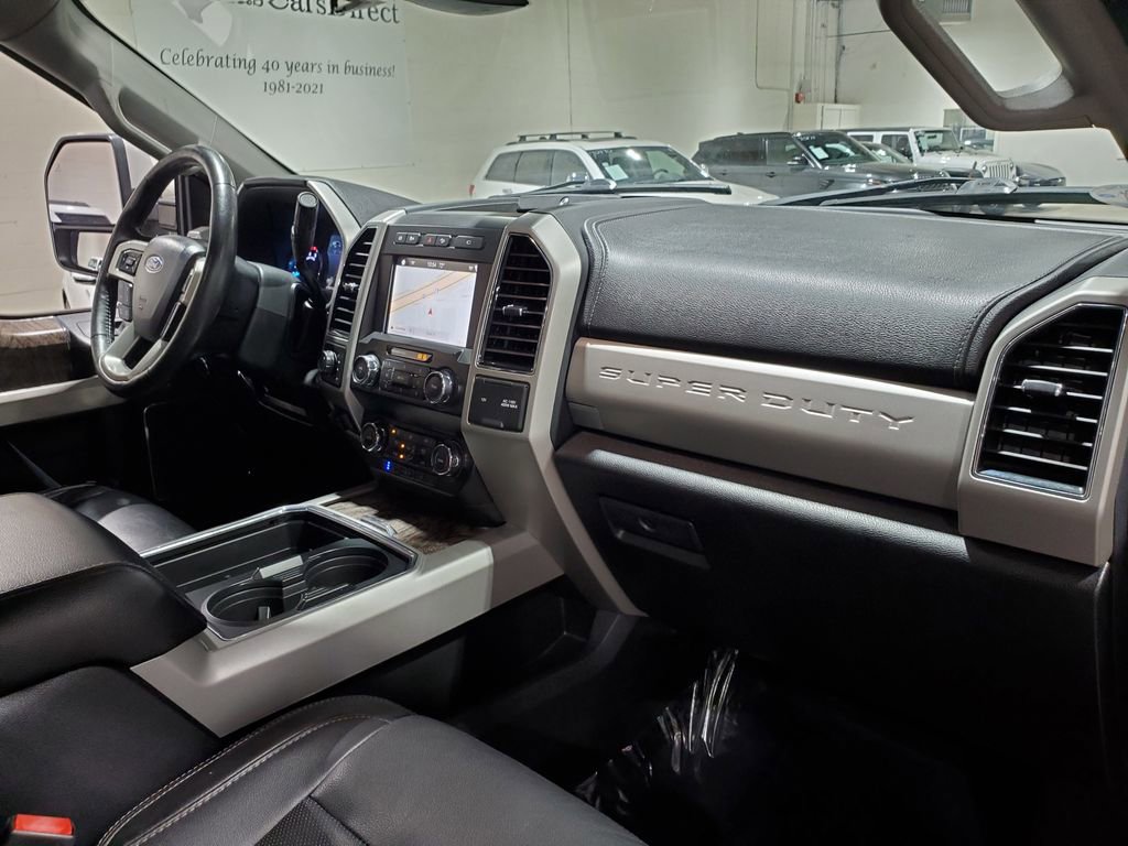 Used 2019 Ford F250 Lariat w/ Lariat Ultimate Package image 14