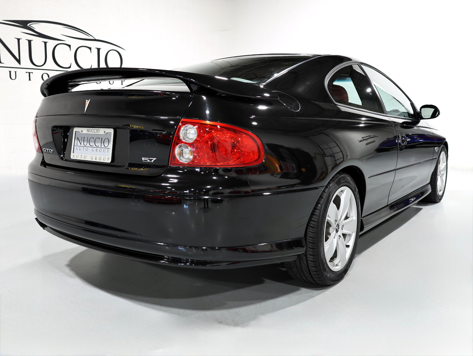 Used 2004 Pontiac GTO RWD image 38