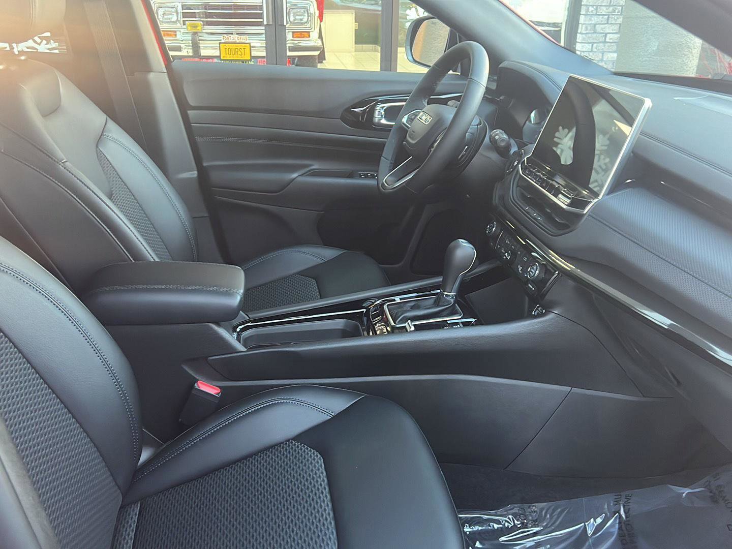 New 2026 Jeep Compass Latitude image 14