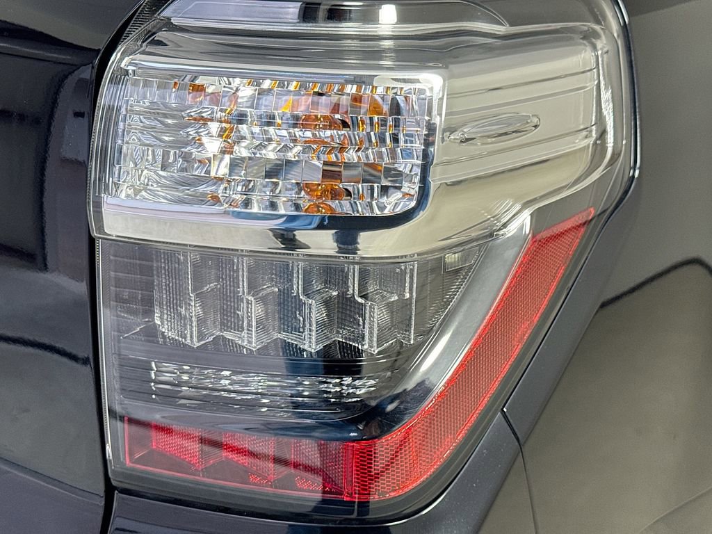 Used 2023 Toyota 4Runner SR5 Premium w/ Moonroof Package image 34