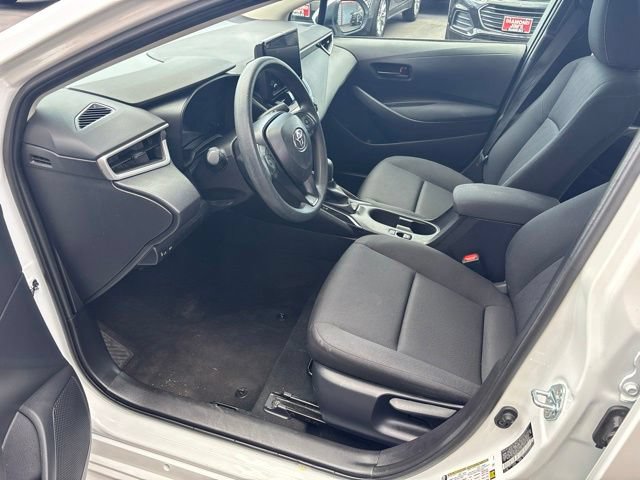 Used 2026 Toyota Corolla LE FWD image 15