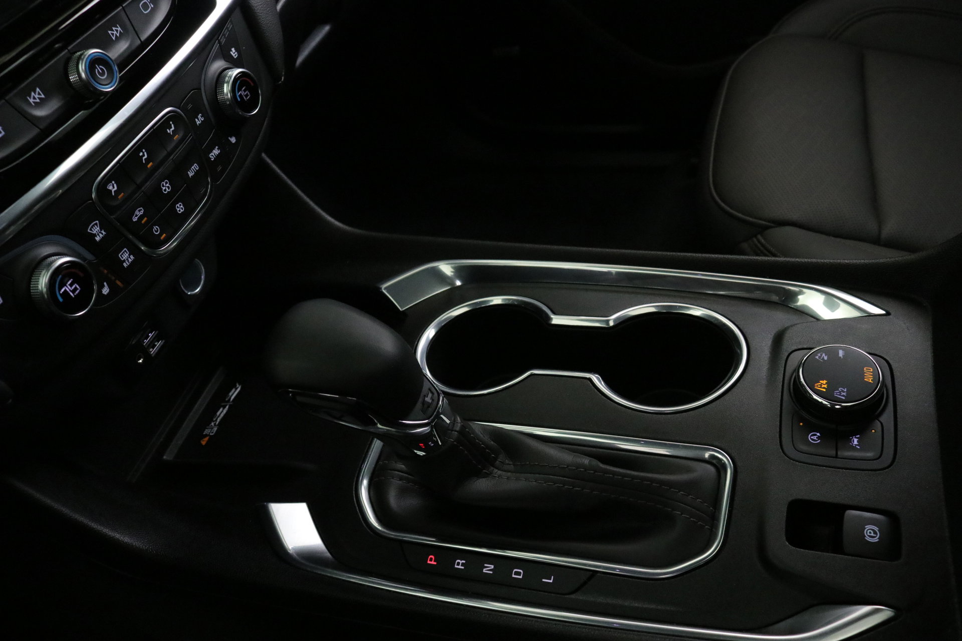 Certified 2023 Chevrolet Traverse High Country image 19