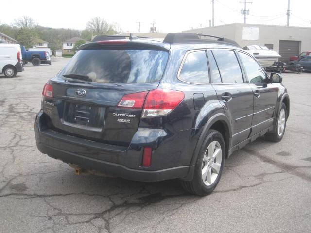 Used 2014 Subaru Outback 2.5i Premium AWD/4WD image 5