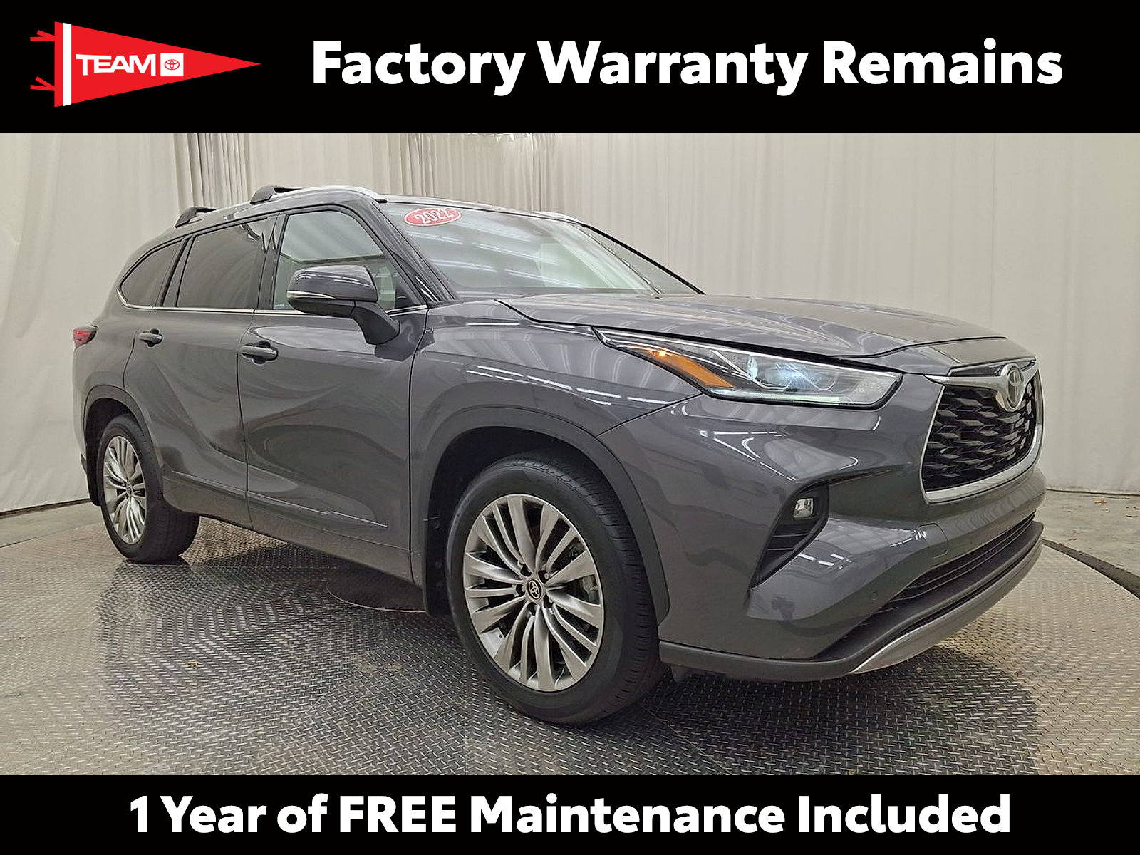 Used 2022 Toyota Highlander Platinum AWD/4WD image 1