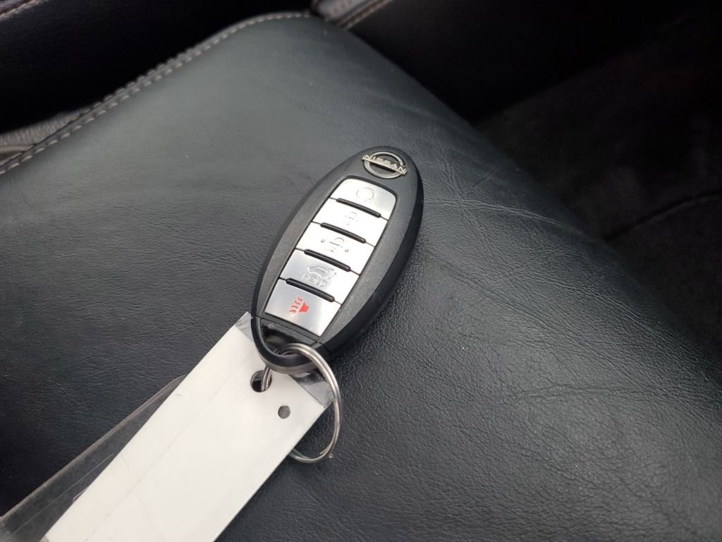 Used 2023 Nissan Armada Platinum w/ Cargo Package image 45