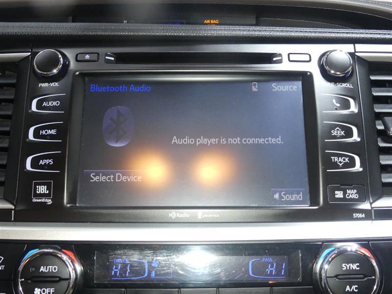 Used 2015 Toyota Highlander Limited Platinum image 37