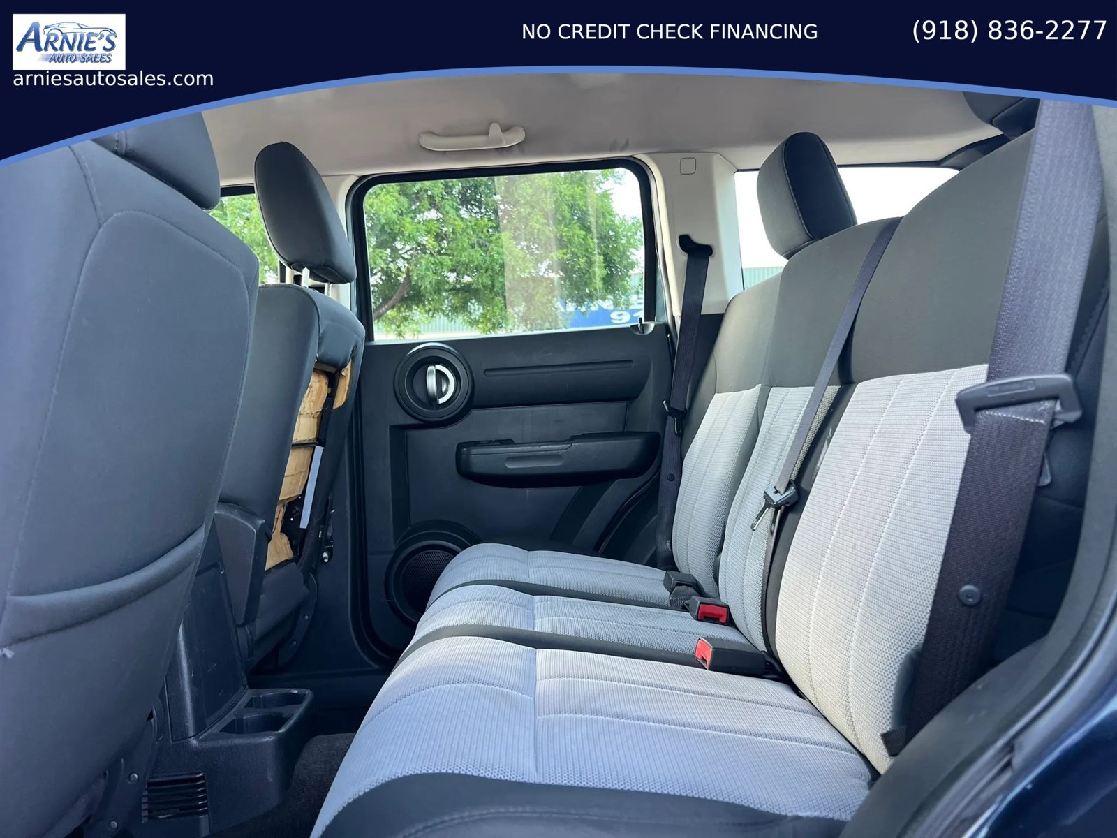 Used 2008 Dodge Nitro SXT RWD image 6