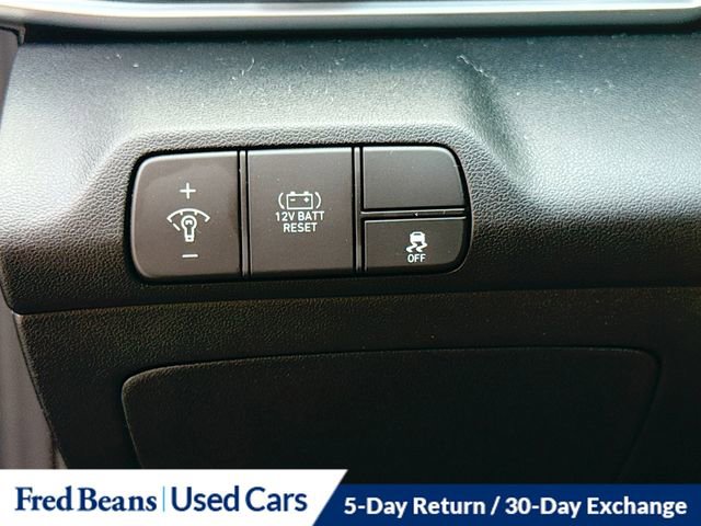 Used 2026 Hyundai Elantra Hybrid FWD image 12