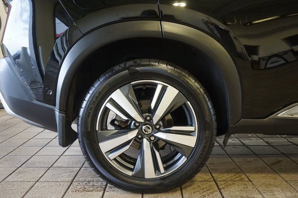 Used 2021 Nissan Rogue Platinum image 37