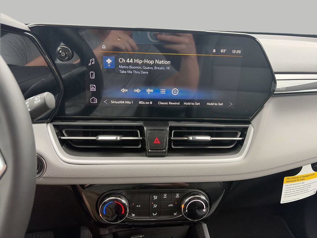 New 2026 Chevrolet TrailBlazer LT w/ LT Cold Weather Package FWD image 17