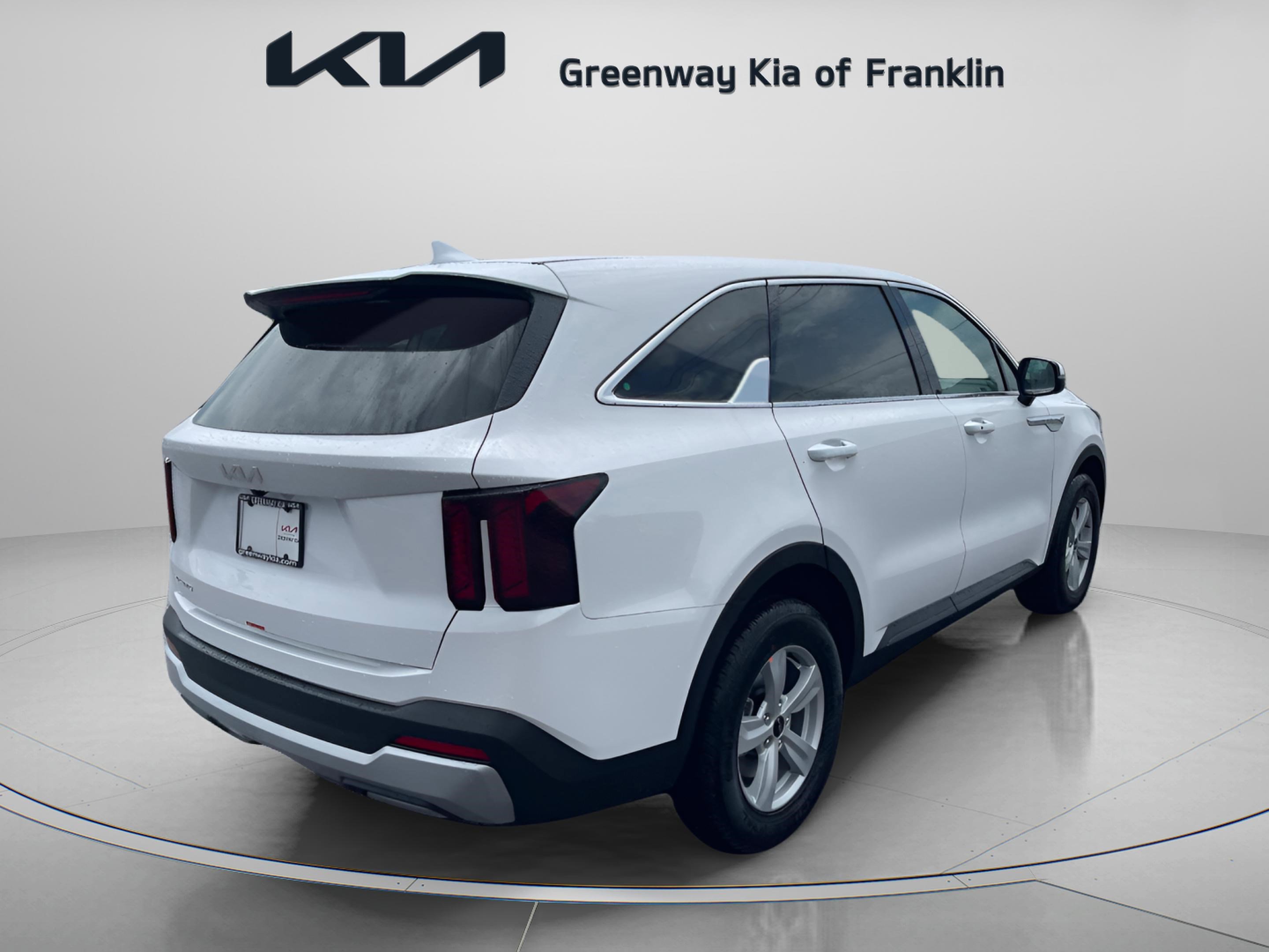 New 2025 Kia Sorento LX image 7