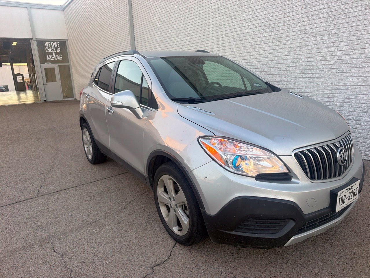 Used 2015 Buick Encore FWD image 4