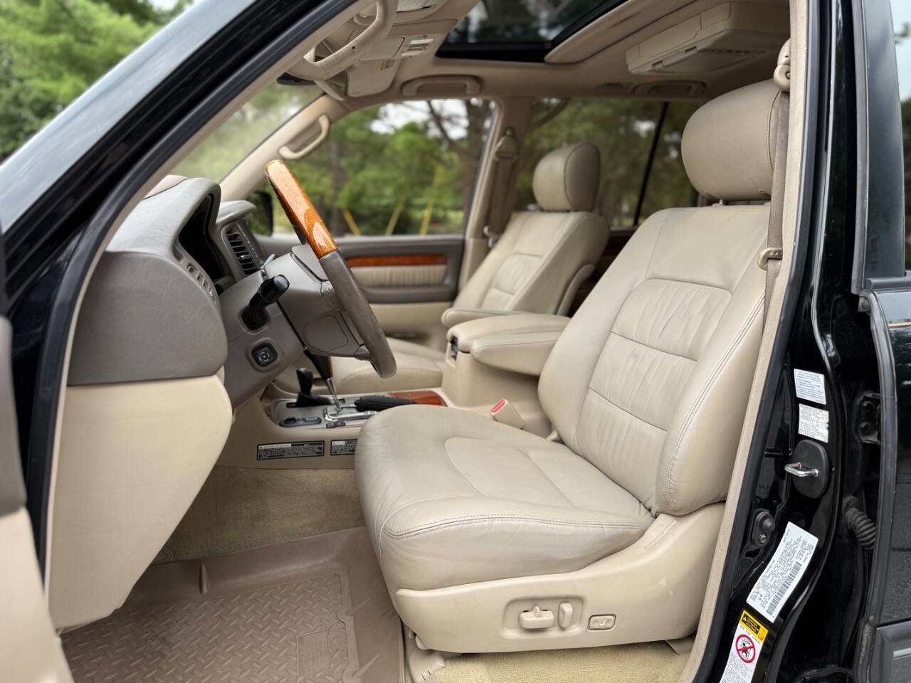 Used 2003 Lexus LX 470 4WD image 16