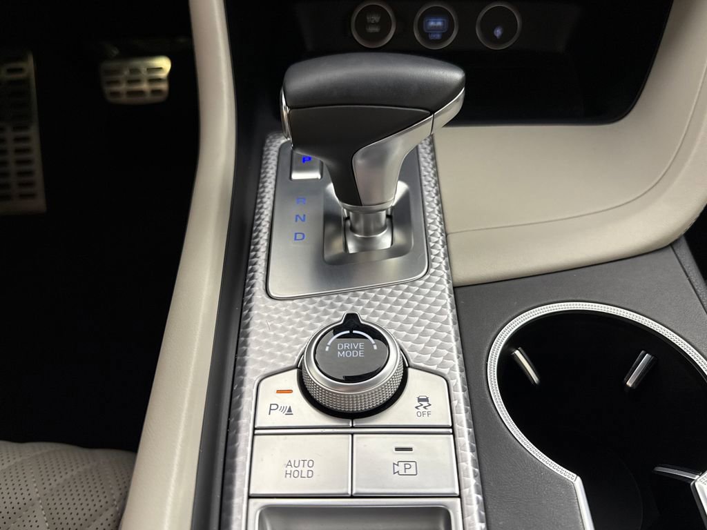 Used 2023 Genesis G70 3.3T w/ Sport Prestige Package RWD image 21