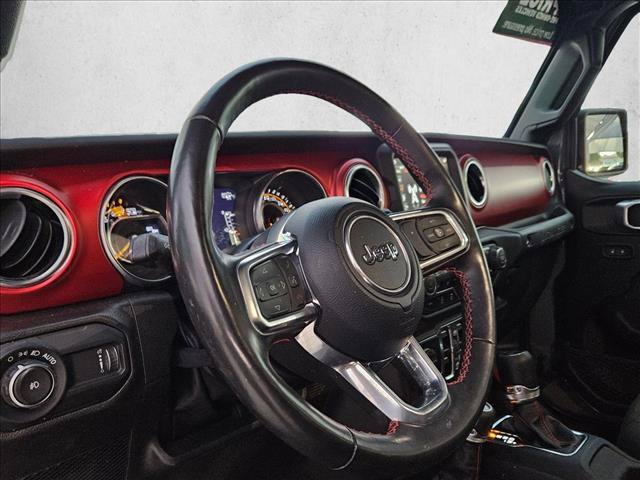 Used 2023 Jeep Wrangler Unlimited Rubicon w/ LED Lighting Group AWD/4WD image 9