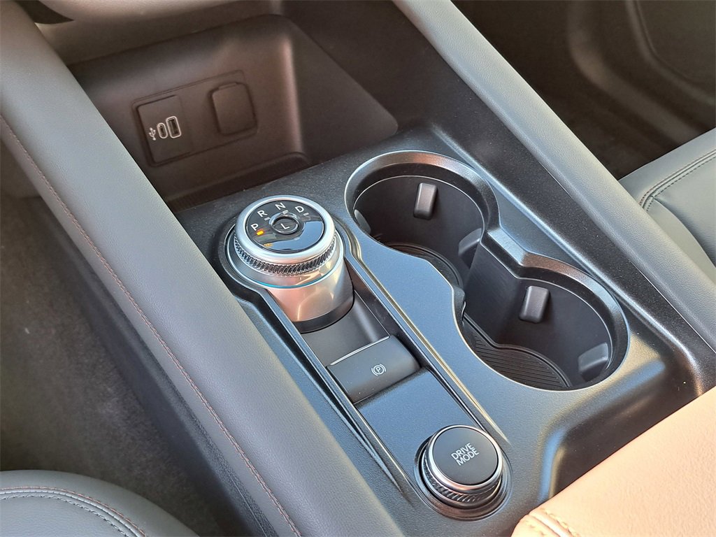 New 2026 Ford Explorer Active w/ Active Comfort Package image 11