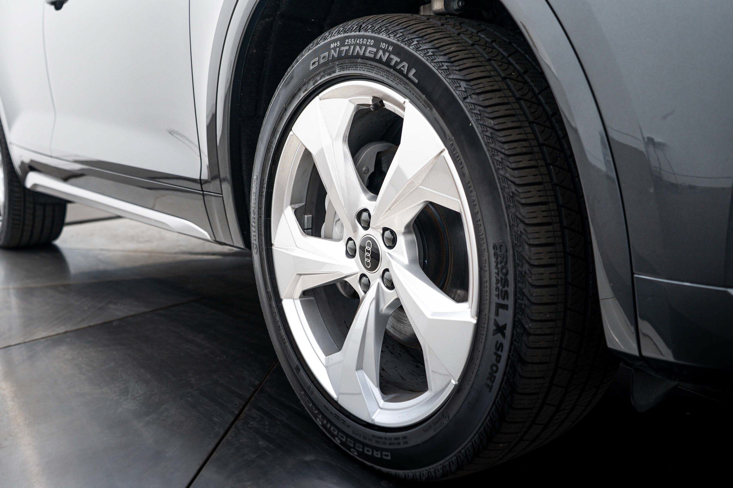 Certified 2023 Audi Q5 2.0T Premium Plus AWD/4WD image 24