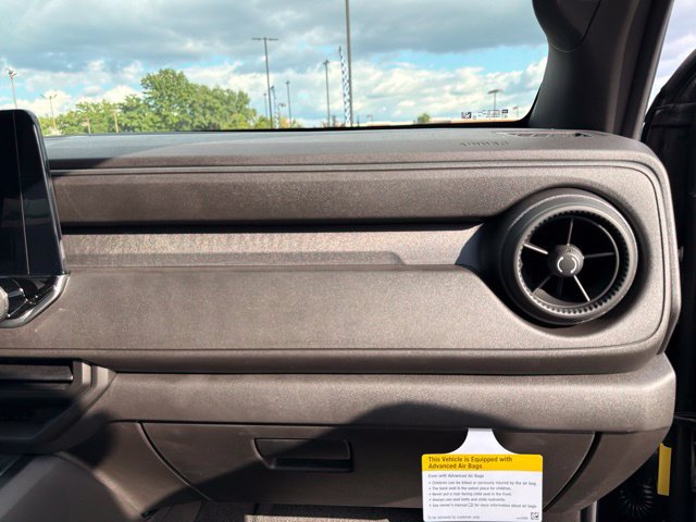 New 2026 Chevrolet Colorado Trail Boss AWD/4WD image 24